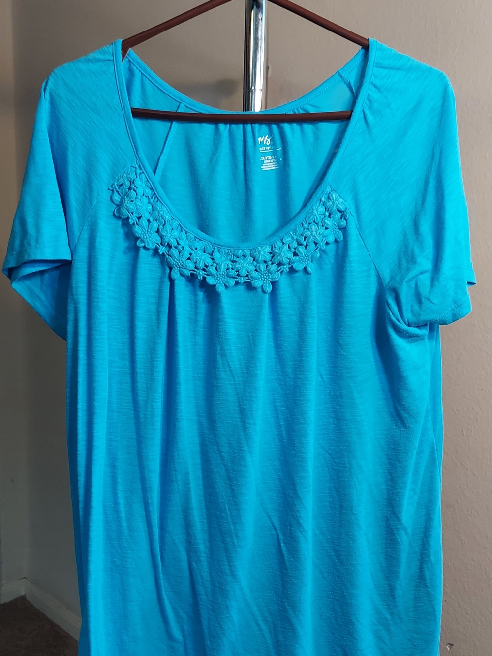 Just My Size Bright Turquoise Scoop Neck Short Sleeve Top with Floral Crochet